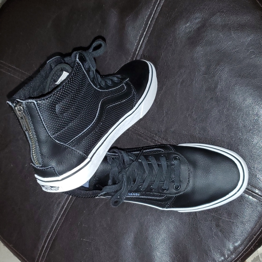 VANS Off The Wall Hi Back Zippered Athletic Tennis Sneakers 👟 Shoes size 8